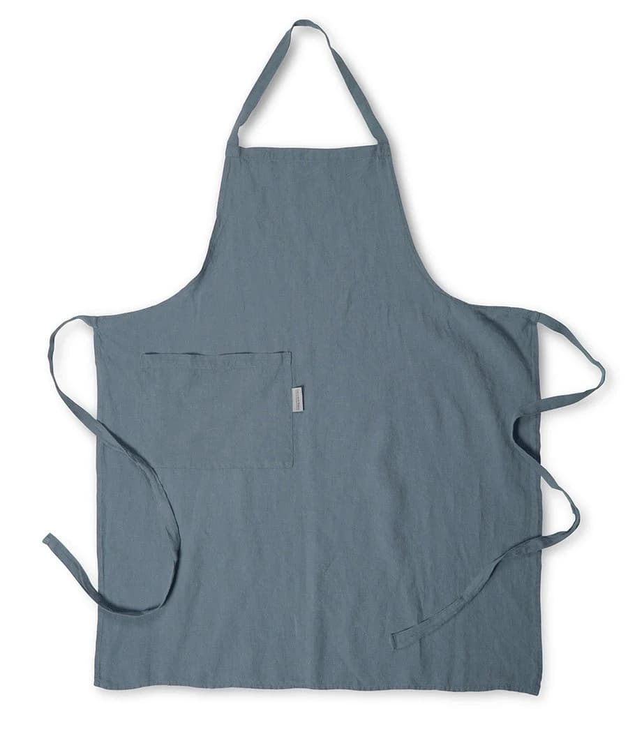 Aprons with pocket